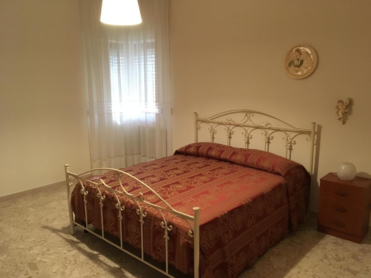 B&B Al Campanile Таранто Экстерьер фото